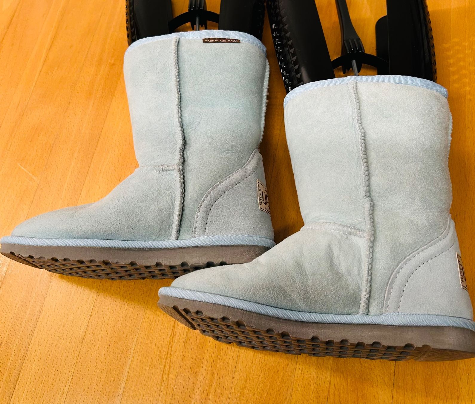 Scarpe da donna: Winterstiefel Gr.36 – Nuovo (secondo la descrizione) da Niederglatt ZH venduto da adi_99tq 2