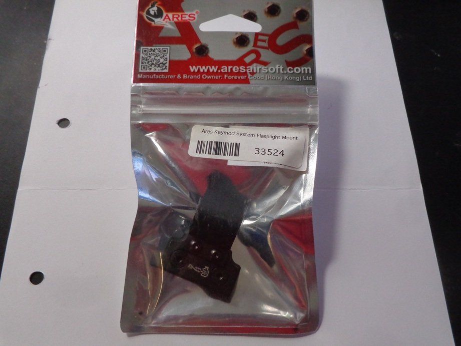 Musikinstrumente: Ares Keymod System Flashlight Mount – Neu und originalverpackt aus Gontenschwil von Ch_suk