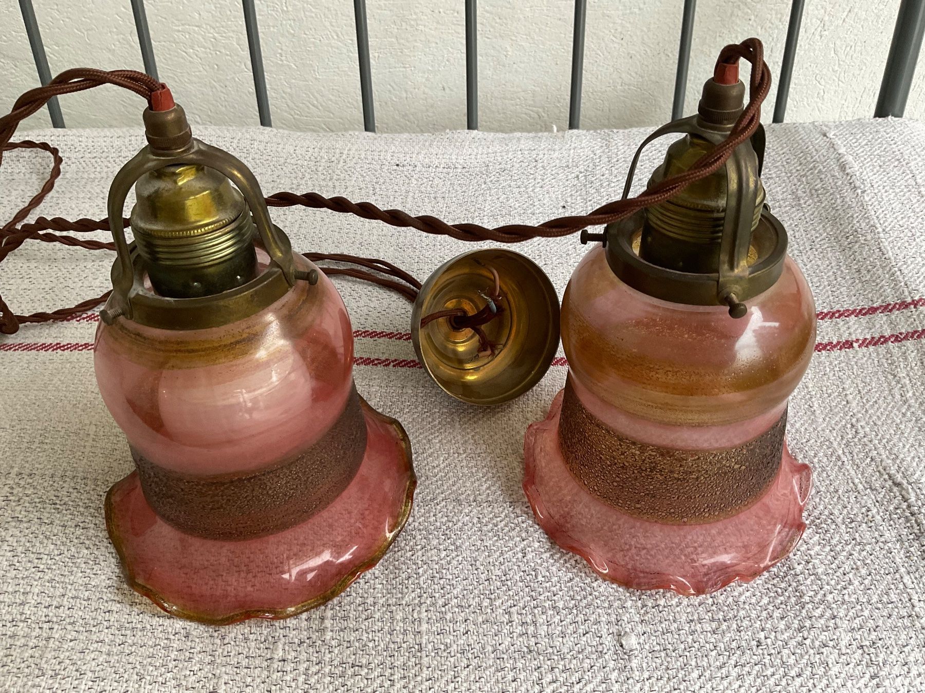 Lampade: Antike Hängelampe Glaslampe Lampe – Usato da Aarau venduto da Ikebana03 1