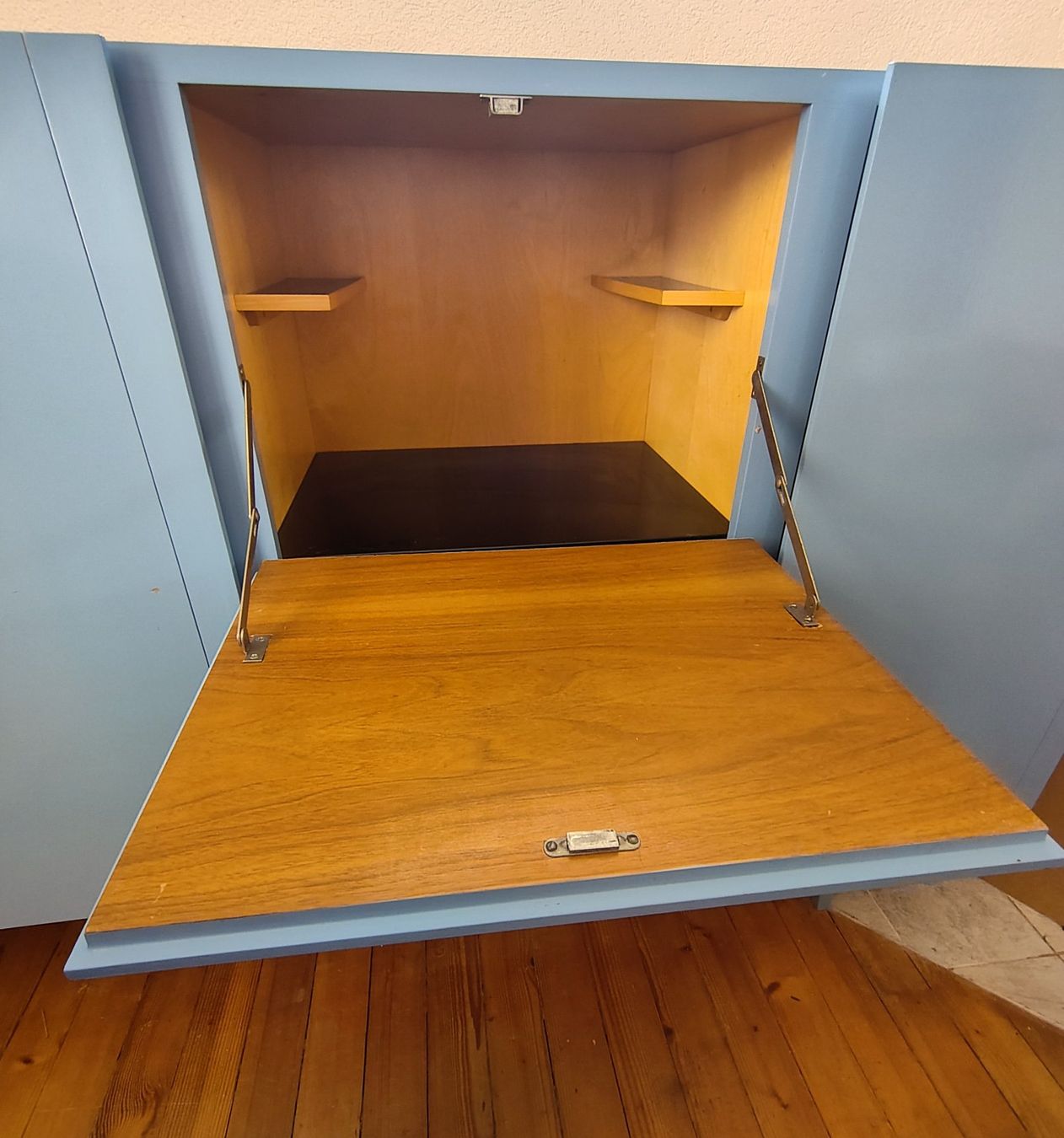 Büffets: Mid-Century Highboard * restauriert – Gebraucht aus Lengnau BE von Homebody 8