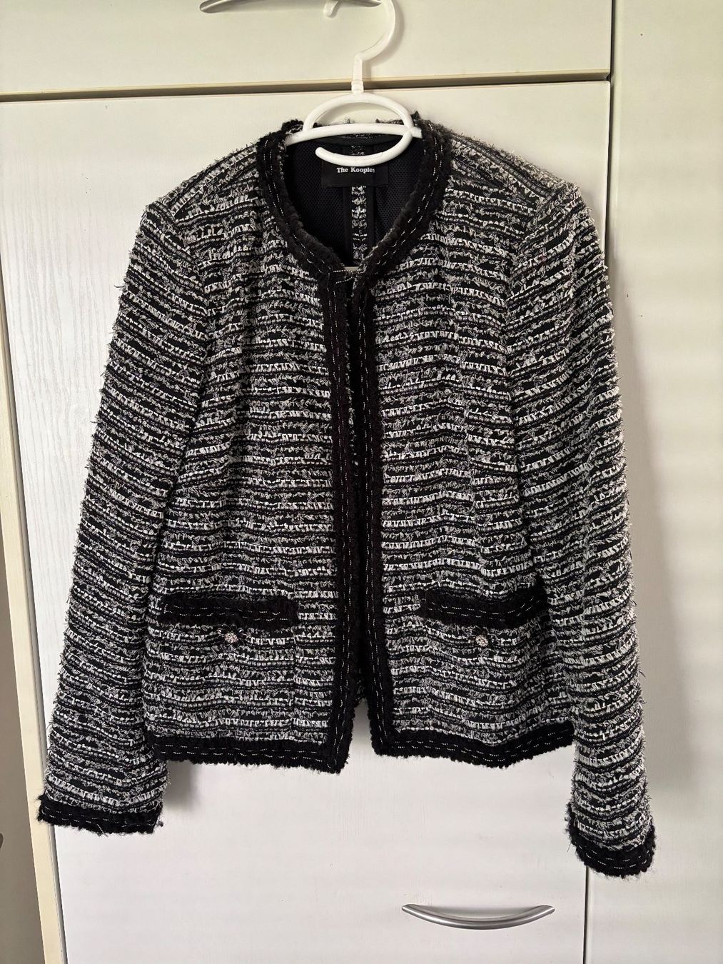 Kooples Giacche: Strickjacke Damen The Kooples – Usato da Gümligen venduto da ZepIV