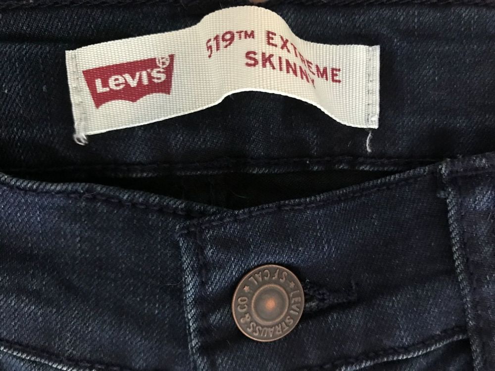 Levis 519 extr me skinny taille 12 ans Kaufen auf Ricardo