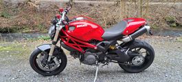 Ducati Monster 1100 EVO ABS, Top Zustand