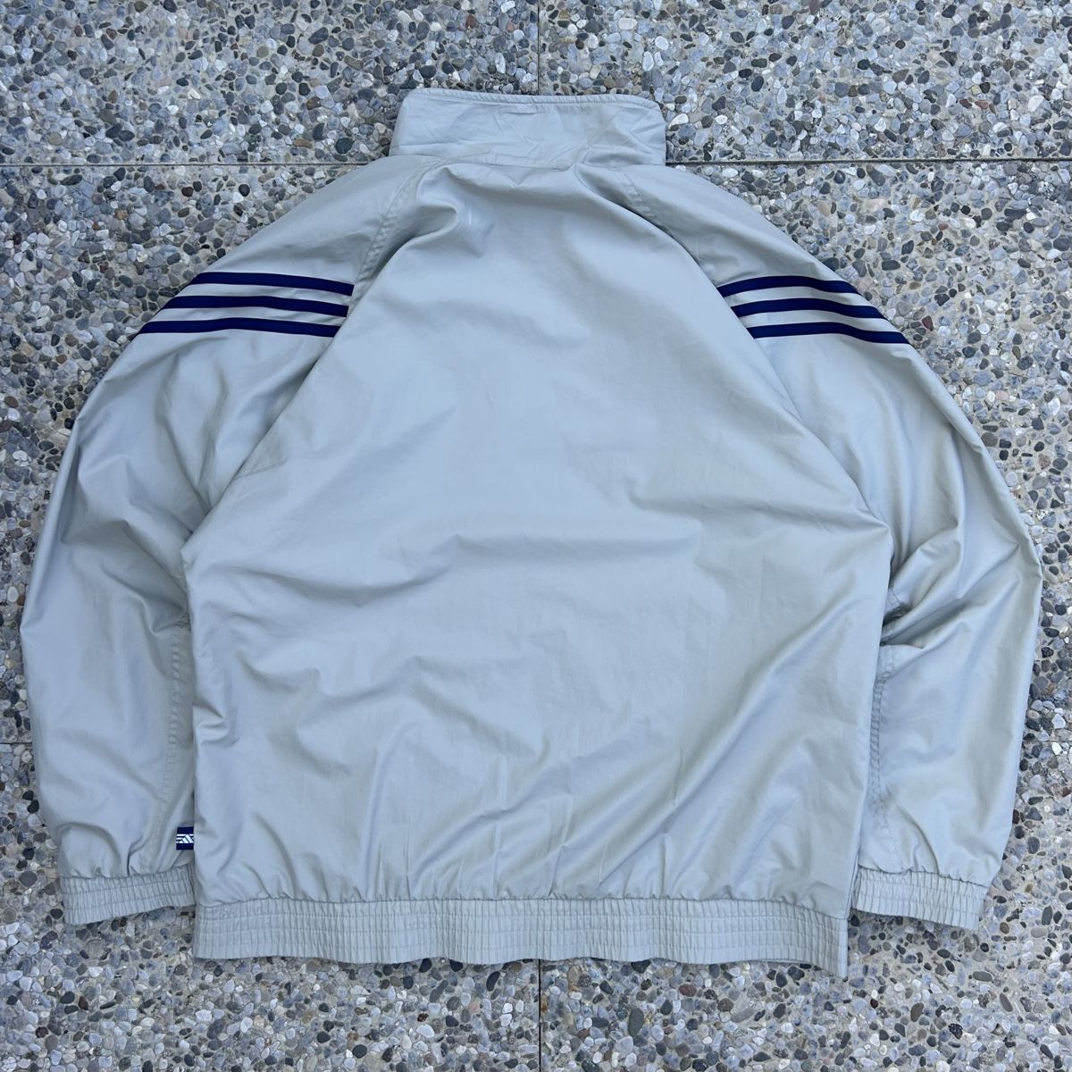 Adidas Giacche: Vintage Adidas beige track jacket  – Usato da brent venduto da fukusapes 4