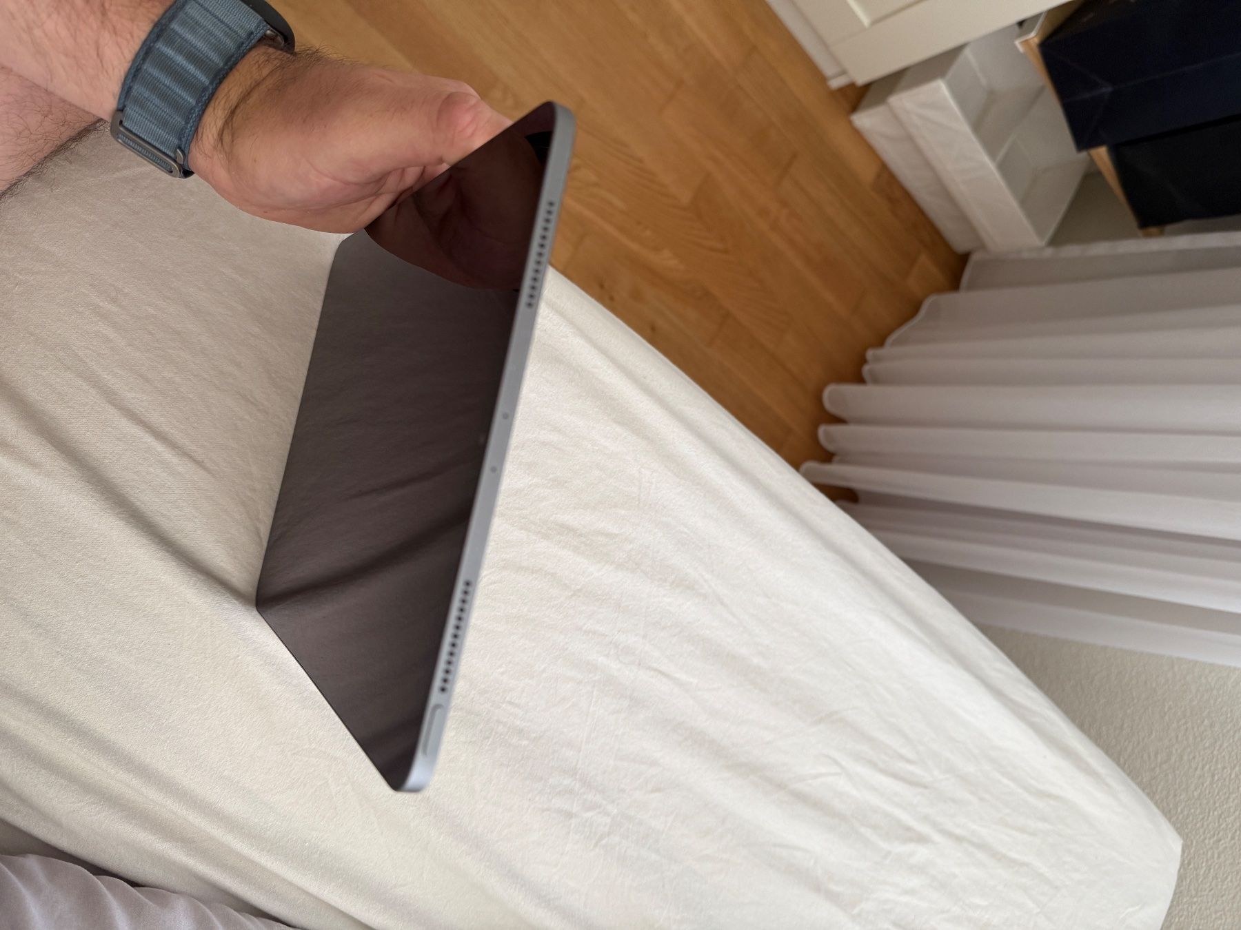 Apple Tablet PC: iPad Pro 11 (1th Gen) Sealed in Box – Usato da Lenzburg venduto da VukiSee 6