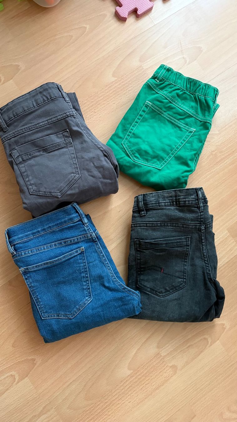 Lotti & Set di vestiti: Jeans Paket Junge, Gr 140 – Usato da Bern venduto da c_hebenstreit