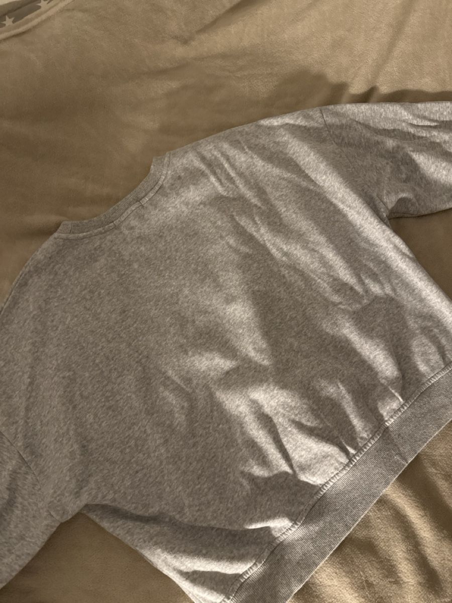 Pulls & Sweat-shirts: Pullover Paris – D'occasion à Zürich par uma_y5q8 3