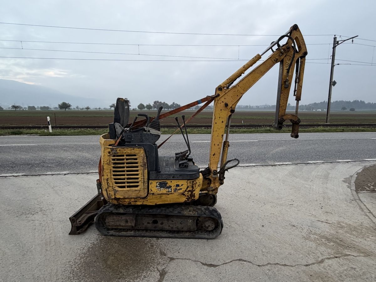 Komatsu Bagger: Komatsu PC16 – Defekt aus Niederbipp von baggerch 1