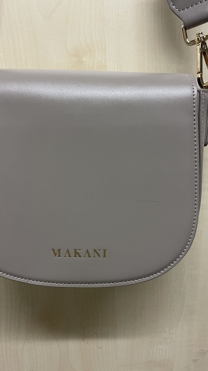 Borse da donna: Makani Handtasche in Taupe – Usato da Schliern b. Köniz venduto da Lorena.h 1