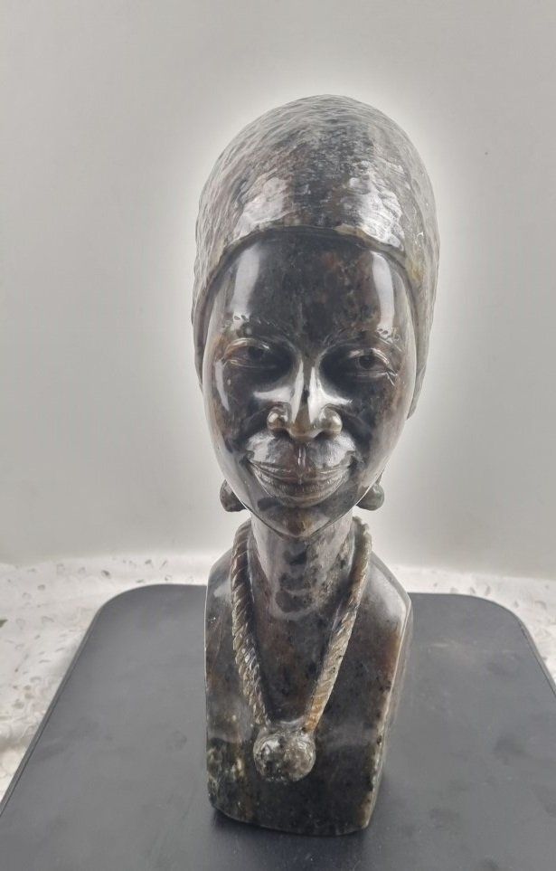 Skulpturen & Statuen: Büste von Robert Chimungwa Afrika Kunst – Gebraucht aus Flums von Flumsantik