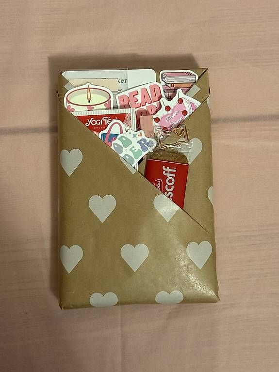 Libri: Blind Date with a Book – Nuovo e nell'imballaggio originale da Regensdorf venduto da Lunasfaves