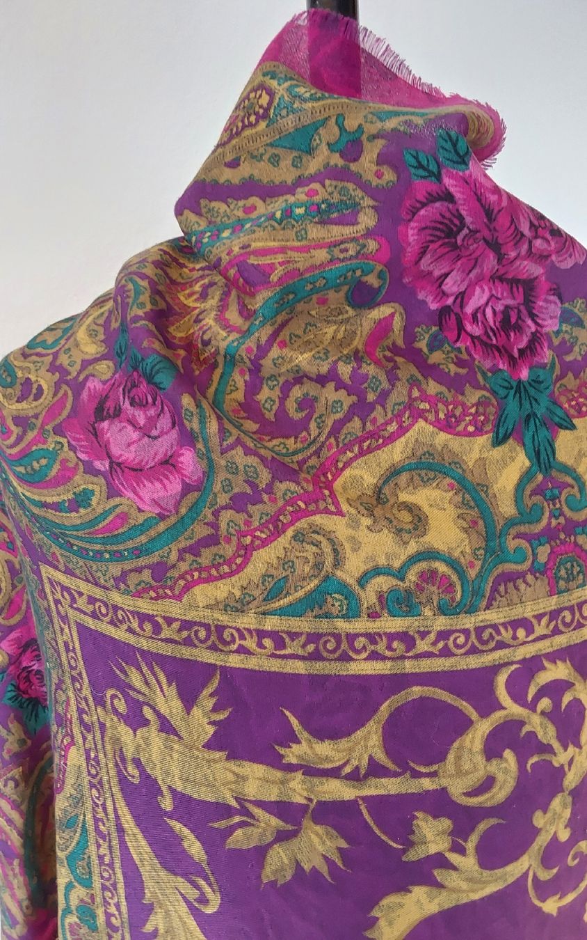 Foulard & Sciarpe: Schal Tuch quadratisch Polyester – Usato da Köniz venduto da scopello12 2