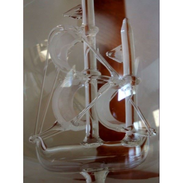 Altro: Flasche Globus mit Segelschiff – Nuovo e nell'imballaggio originale da Mosnang venduto da Glascom1 1