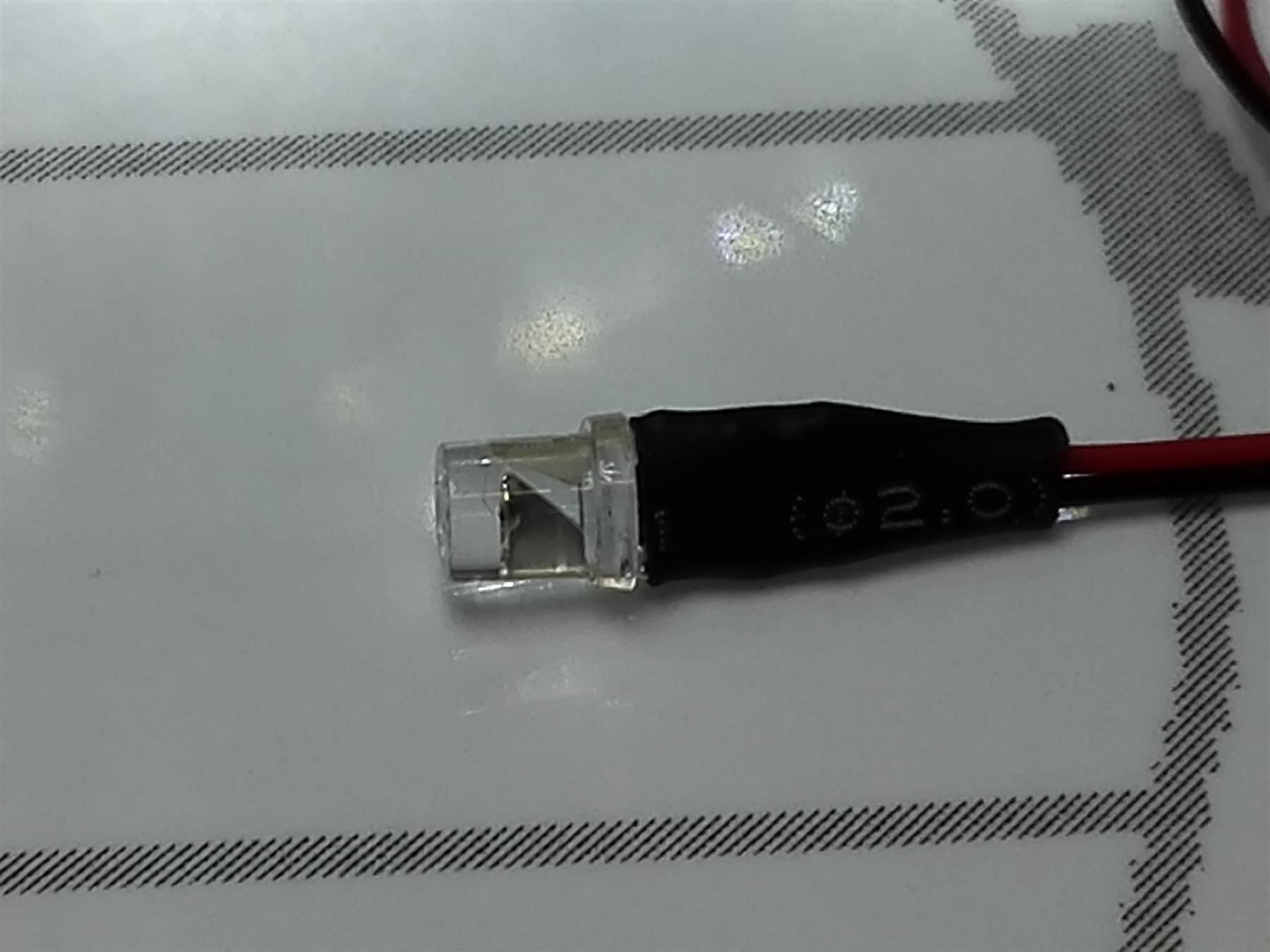 Componenti elettronici: Flachkopf-LED 3mm verkabelt 12V, orange – Nuovo (secondo la descrizione) da Luzern venduto da Salefactory 2