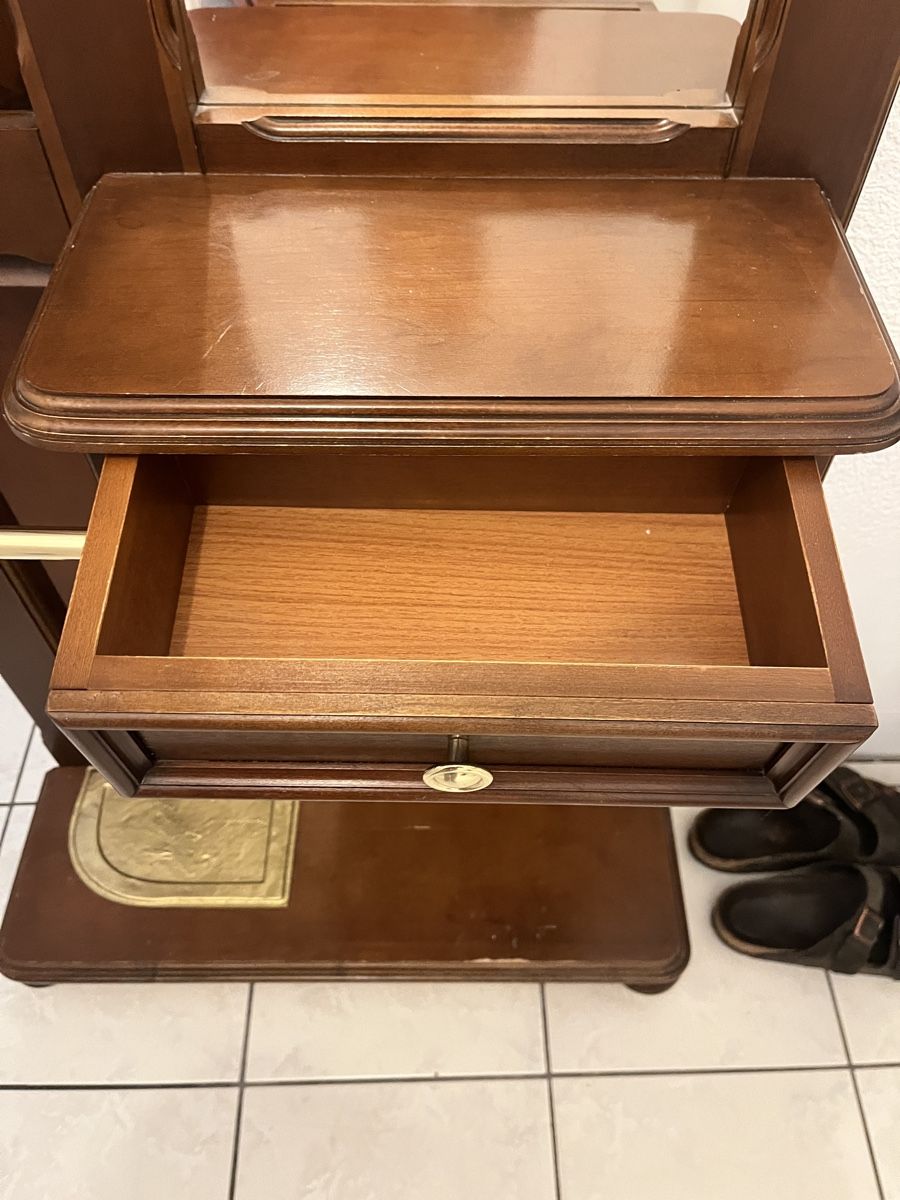 Garderobe: Porte manteau  – Gebraucht aus Matran von mat_ln9w 2