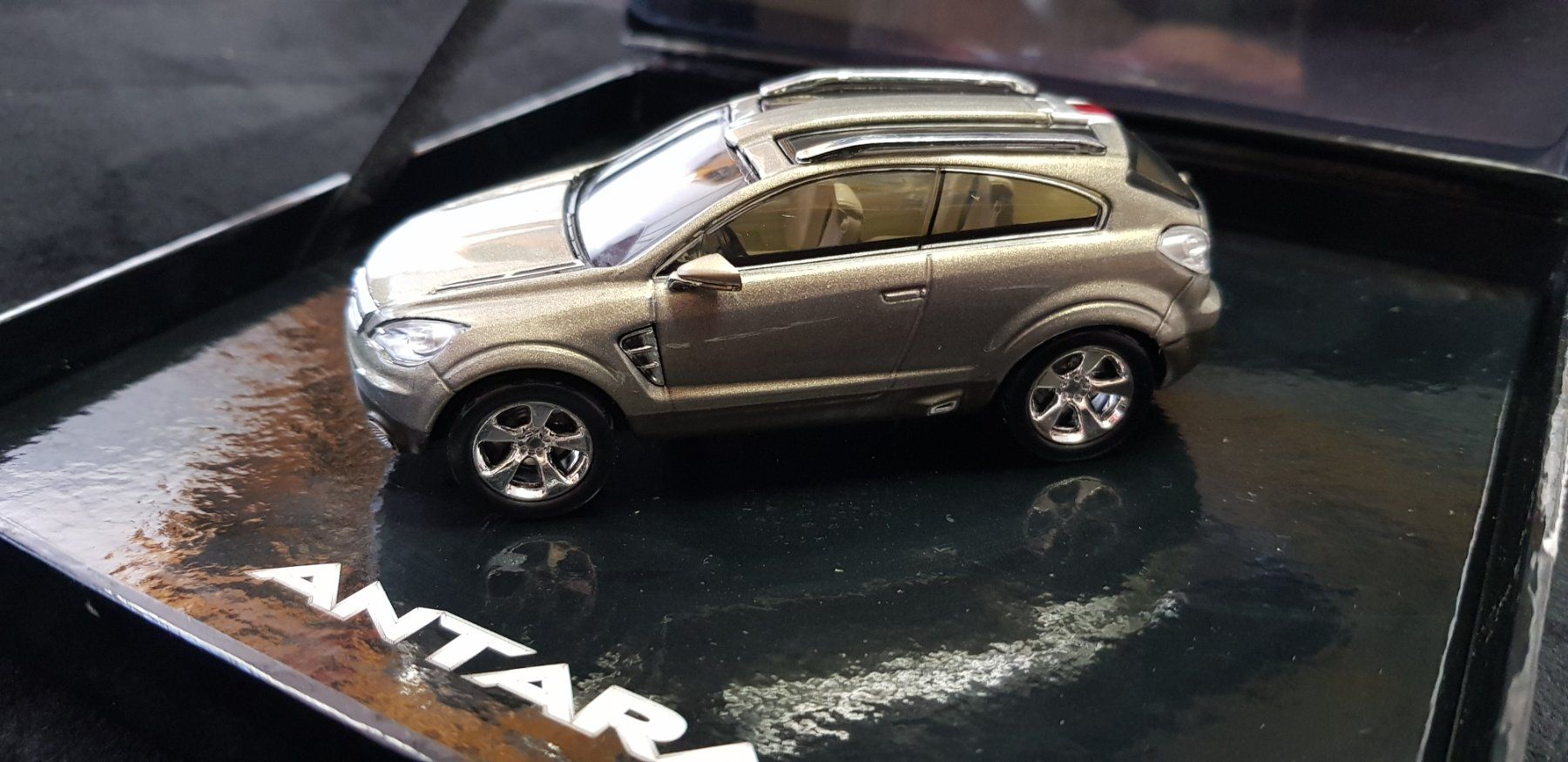 Norev Modellini d'auto: Opel Antara Gtc 1:43 Norev – Nuovo e nell'imballaggio originale da Fribourg venduto da 911cc 1