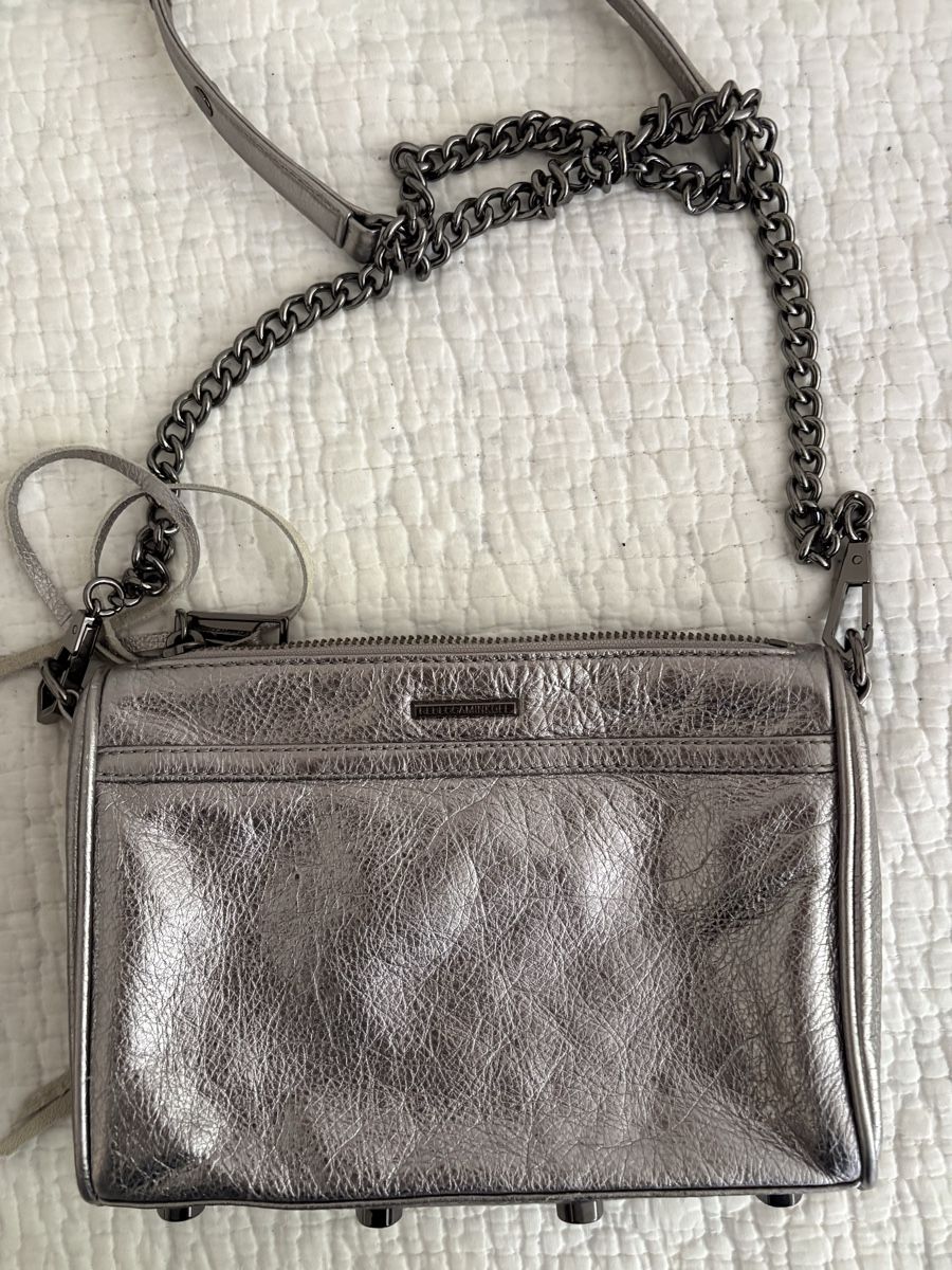 Borse da donna: Rebecca Minkoff herziges metallicgraues Crossovertäschli – Usato da Bad Ragaz venduto da Sorrento55 1