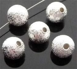 Perle (finte): 3 Stardust Luxusperlen platin Farbe 6mm – Nuovo (secondo la descrizione) da Alpnachstad venduto da perlengaby