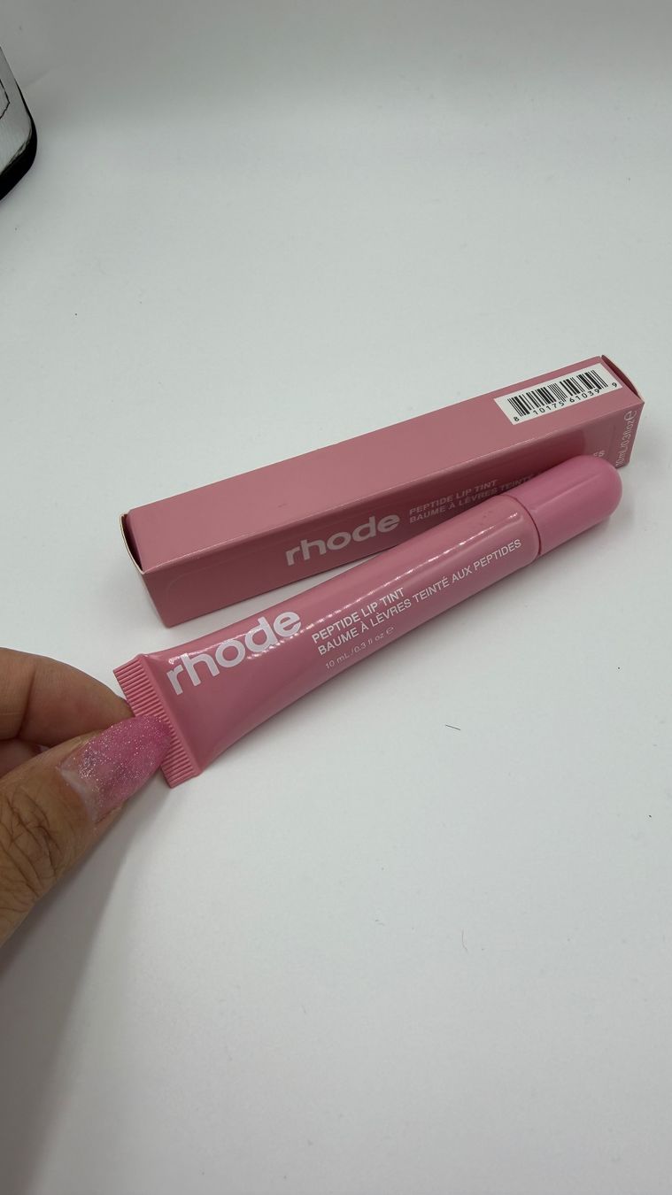 Make-up: Rhode Peptide Lip (only)Tint - Ribbon with box – Nuovo e nell'imballaggio originale da Chur venduto da Madeys