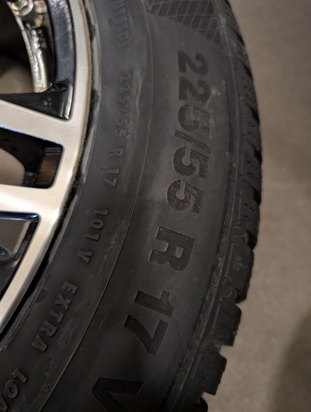 Pneus & Kompletträder: 4 Winterrad zu Subaru Forester – Gebraucht aus Trimstein von ef79 1
