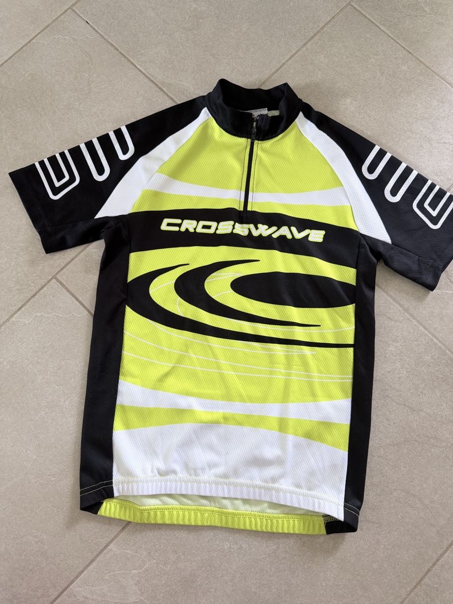 Crosswave Scarpe, pantaloni & magliette da ginnastica: Crosswave Velo Trikot Gr. 152 – Usato da Brüttisellen venduto da Ayersa