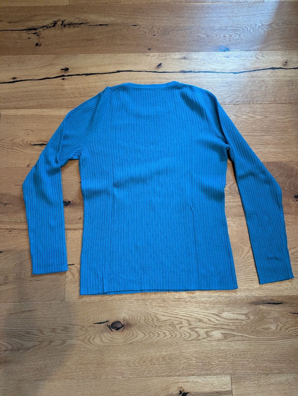 Maglioni & Felpe: Rippstrick Pullover blau, Grösse M, Top Zustand! – Usato da Walenstadt venduto da Dorinka 1