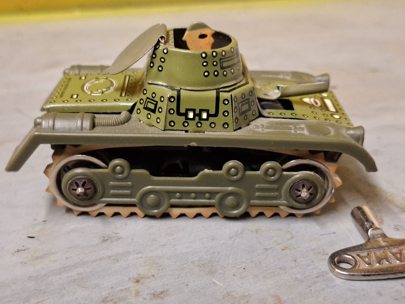 Gama Giocattoli: Petit tank Gama (Elastolin) – Nuovo (secondo la descrizione) da Monthey venduto da Jmbois 2