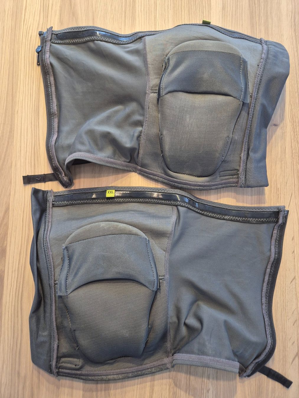 IXS Protezioni & Imbottiture: IXS Flow Zip Knee Pad / Knieschoner (grau) – Nuovo (secondo la descrizione) da Zug venduto da FlyingDodo 1