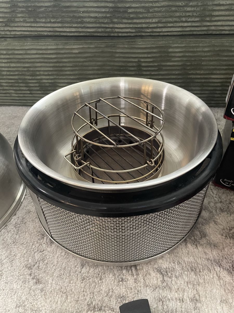 Griglie: COBB Campinggrill / Tischgrill mit Holzkohle – Usato da Suhr venduto da Planted.by.two 1