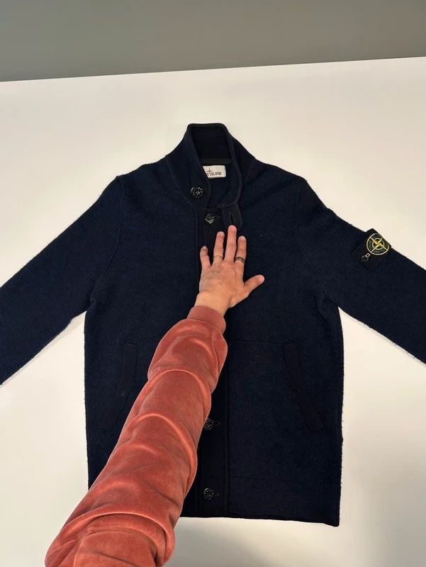 Stone Island Giacche: Stone Island Cardigan Grösse S-M – Usato da Basel venduto da gab_sy56