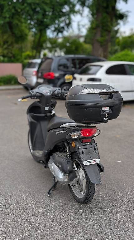 Scooter: HONDA VISION 110 – Usato da Dübendorf venduto da vel_k2g6 5