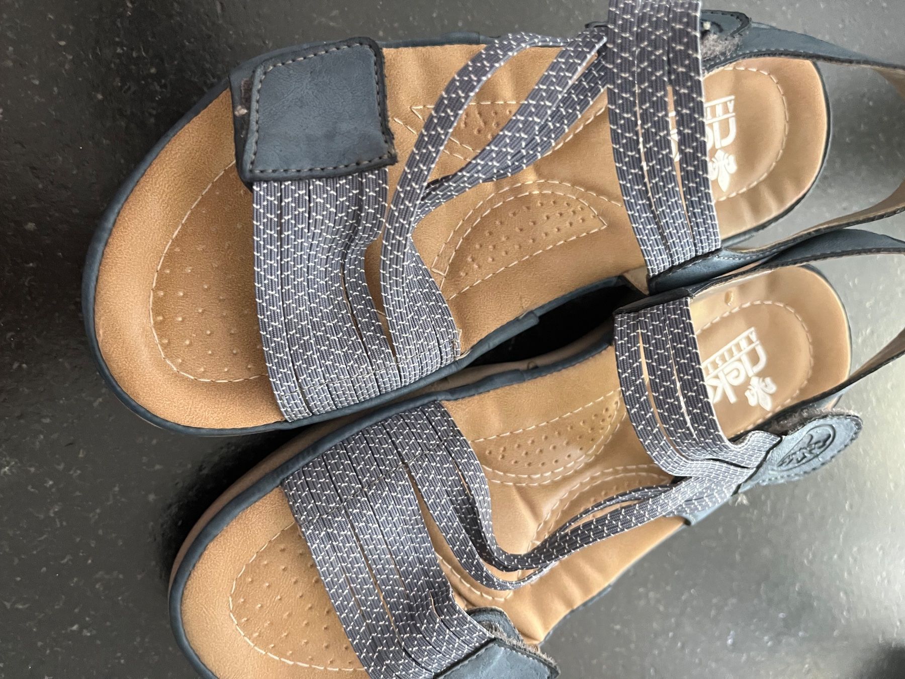 Rieker Scarpe da donna: Sandale rieker – Usato da La Chaux-de-Fonds venduto da lev_zsx6 5