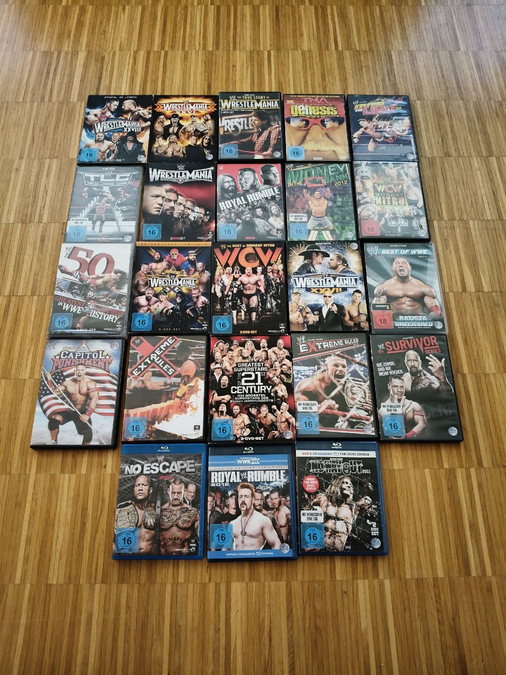 Tutti i DVDs: Bluray's und DVD's – Usato da Mollis venduto da Carina1501 1