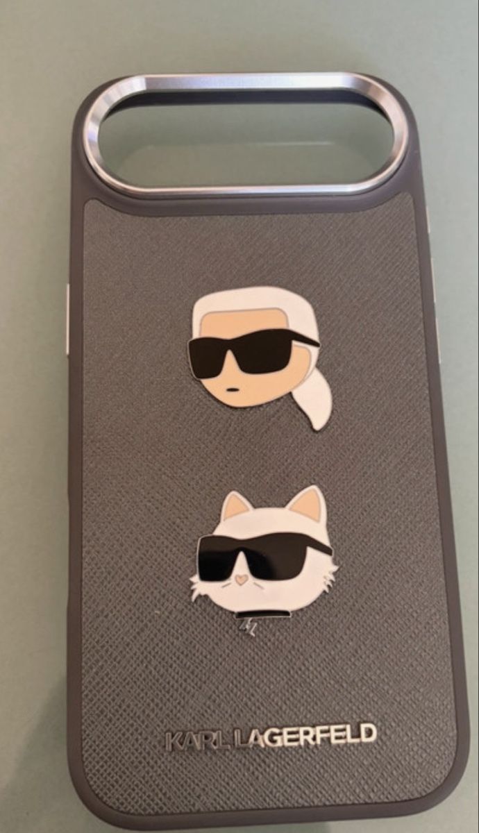Karl Lagerfeld Cover & Protezioni schermo: Hülle IPhone 17 air – Usato da Basel venduto da Brunner.T