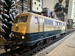 Märklin 3042 DB BR 111 mfx digital HLA