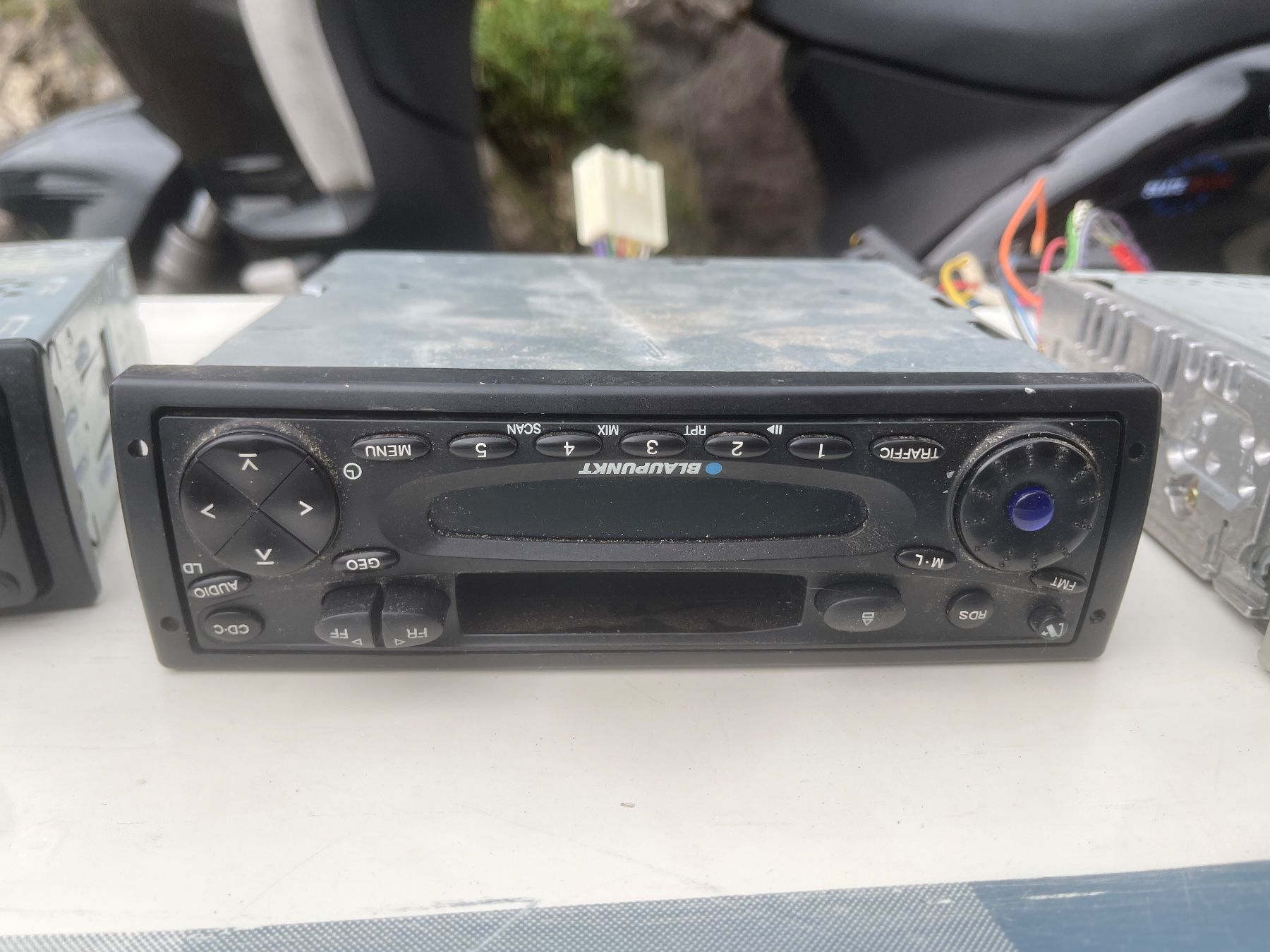 Radios: Autoradio Sony, Blaupunkt, JVC, Panasonic .. – Gebraucht aus Adligenswil von th.hi 2