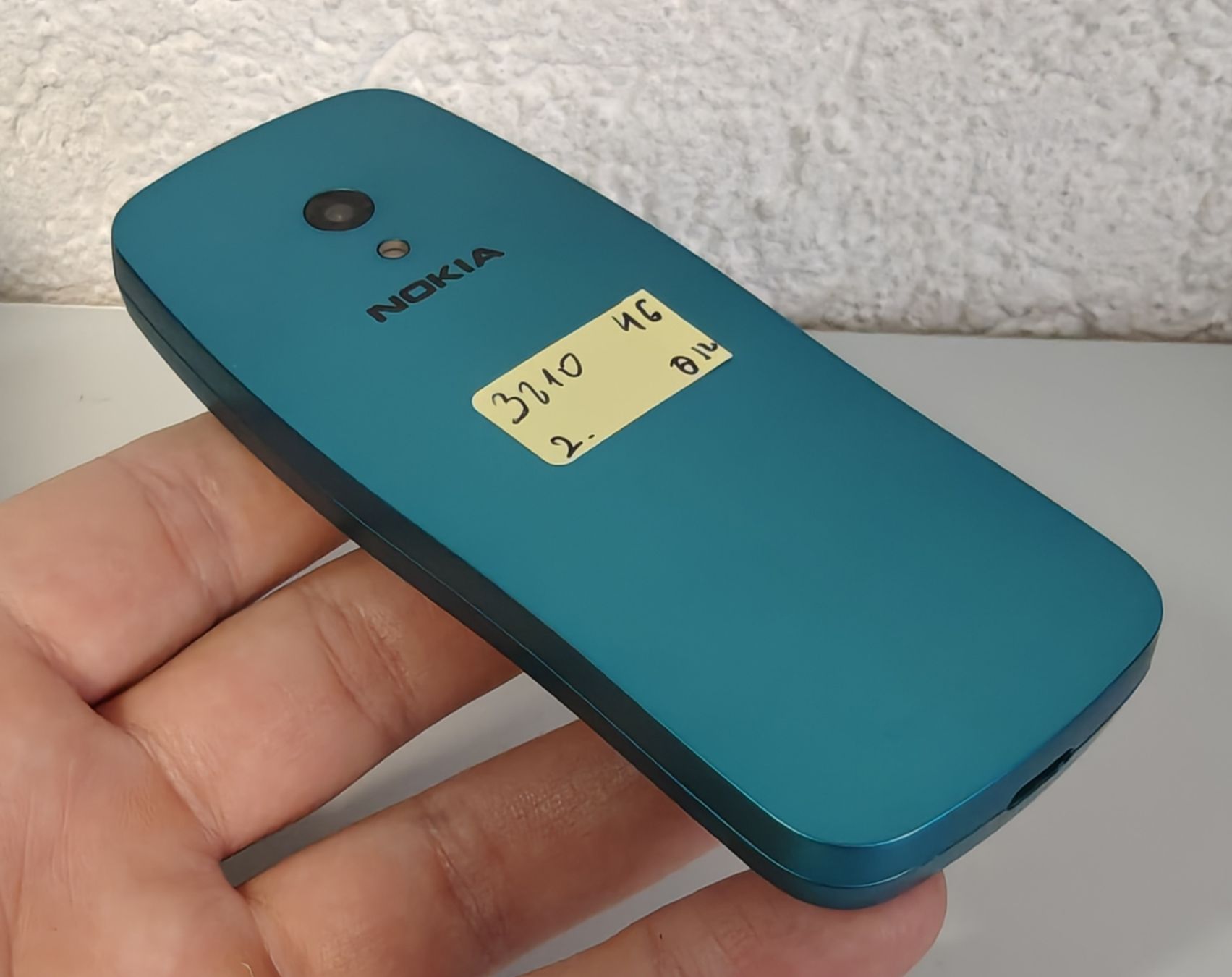Nokia Telefoni cellulari / Smartphones: Nokia 3210 4G Blau – Usato da Ehrendingen venduto da Rocky985 3
