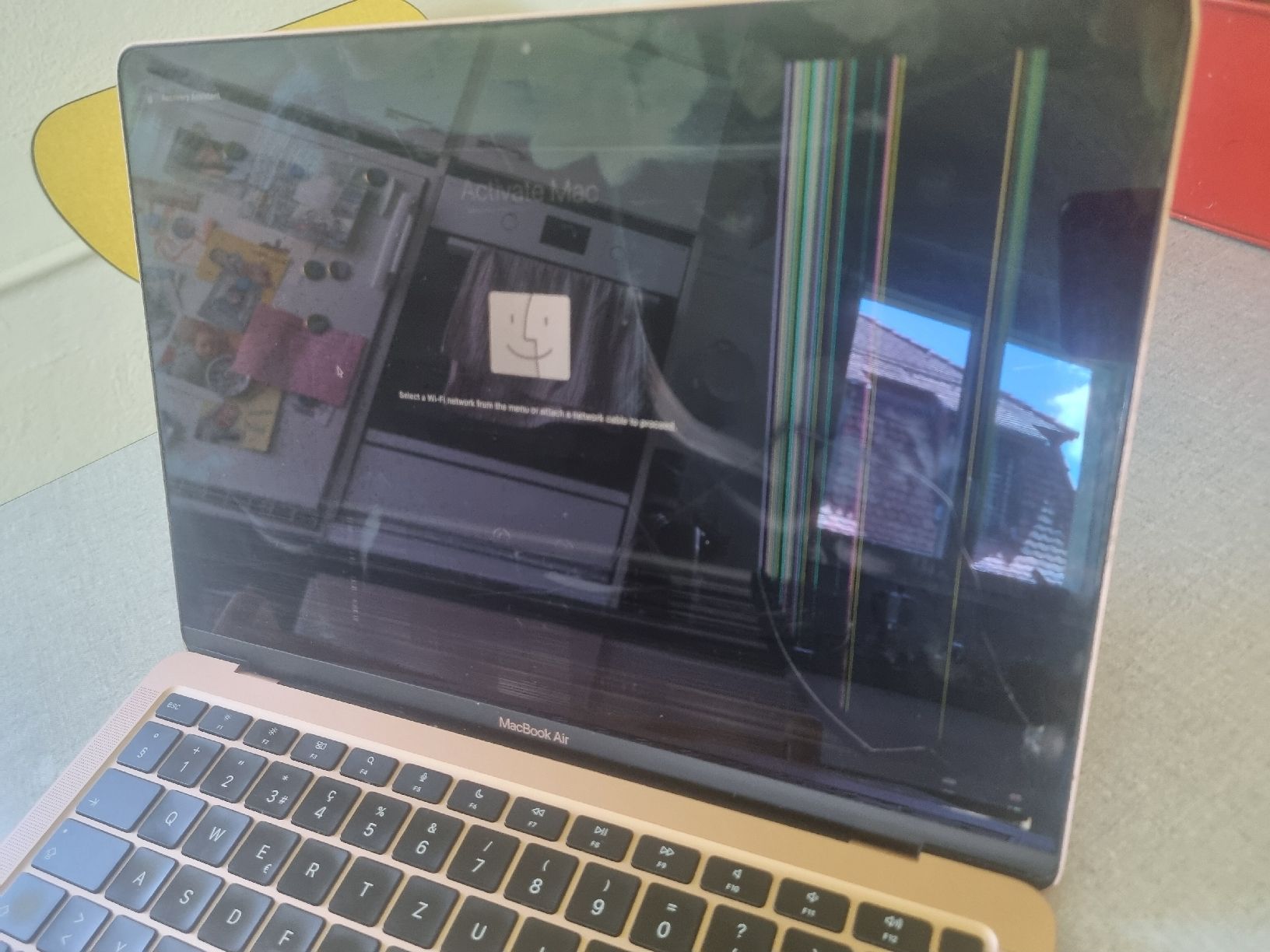 Apple Notebook: Mac Air M1 2020 A2337 – Difettoso da Zürich venduto da zumGO 2