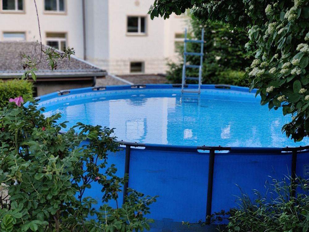 Intex Pool 6,2x1,2m mit Leiter 1