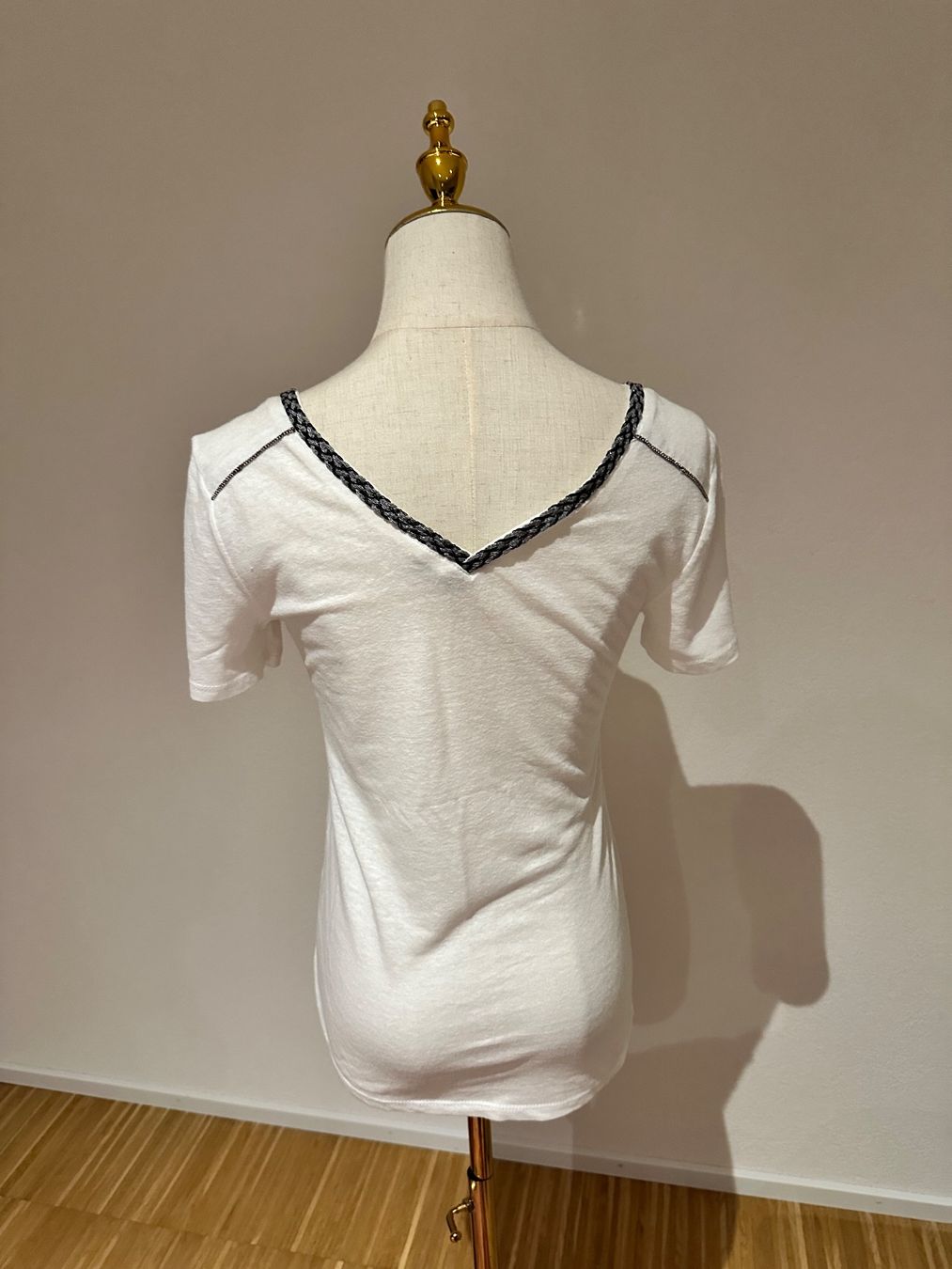 T-Shirts: White t-shirt size S by MORGAN – Neu (gemäss Beschreibung) aus Neuchâtel von agn_jc66 1