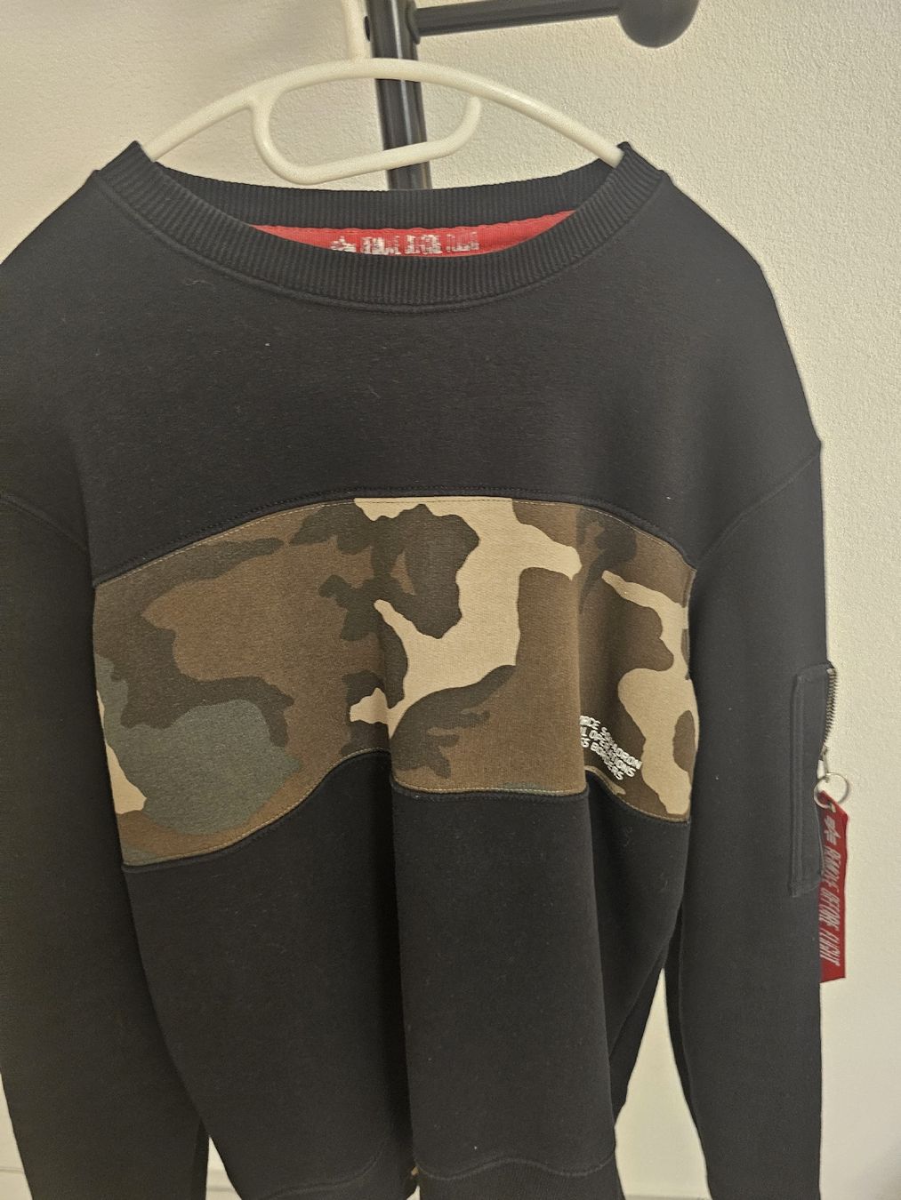 Alpha Industries Maglioni & Felpe: Alpha industries Pulli – Nuovo (secondo la descrizione) da Wetzikon ZH venduto da sel_tdz8