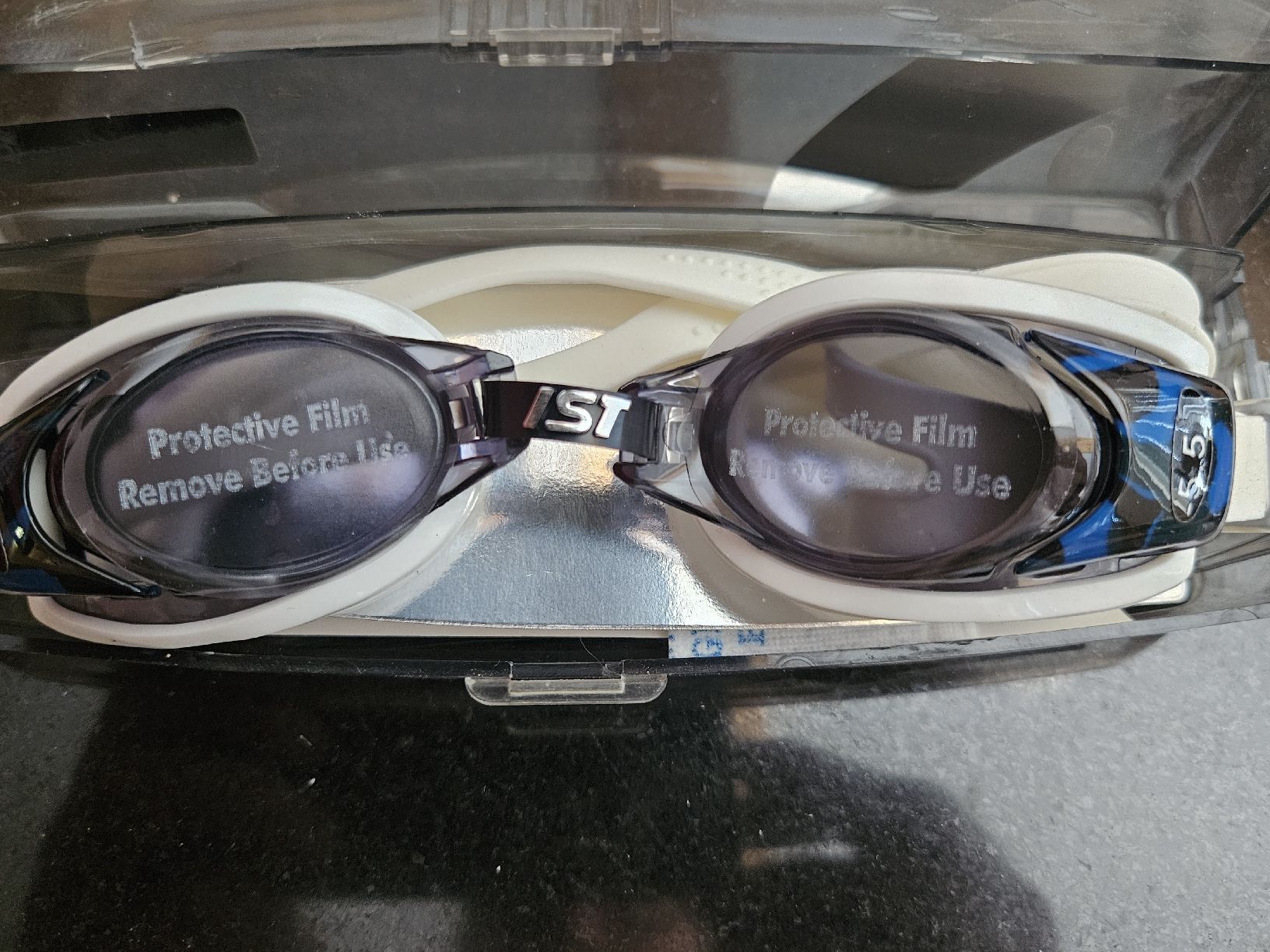 Occhiali & Lenti: Schwimmbrille PST Optical Silikon -5.5 neu – Nuovo (secondo la descrizione) da St.Gallenkappel venduto da RocknSkull