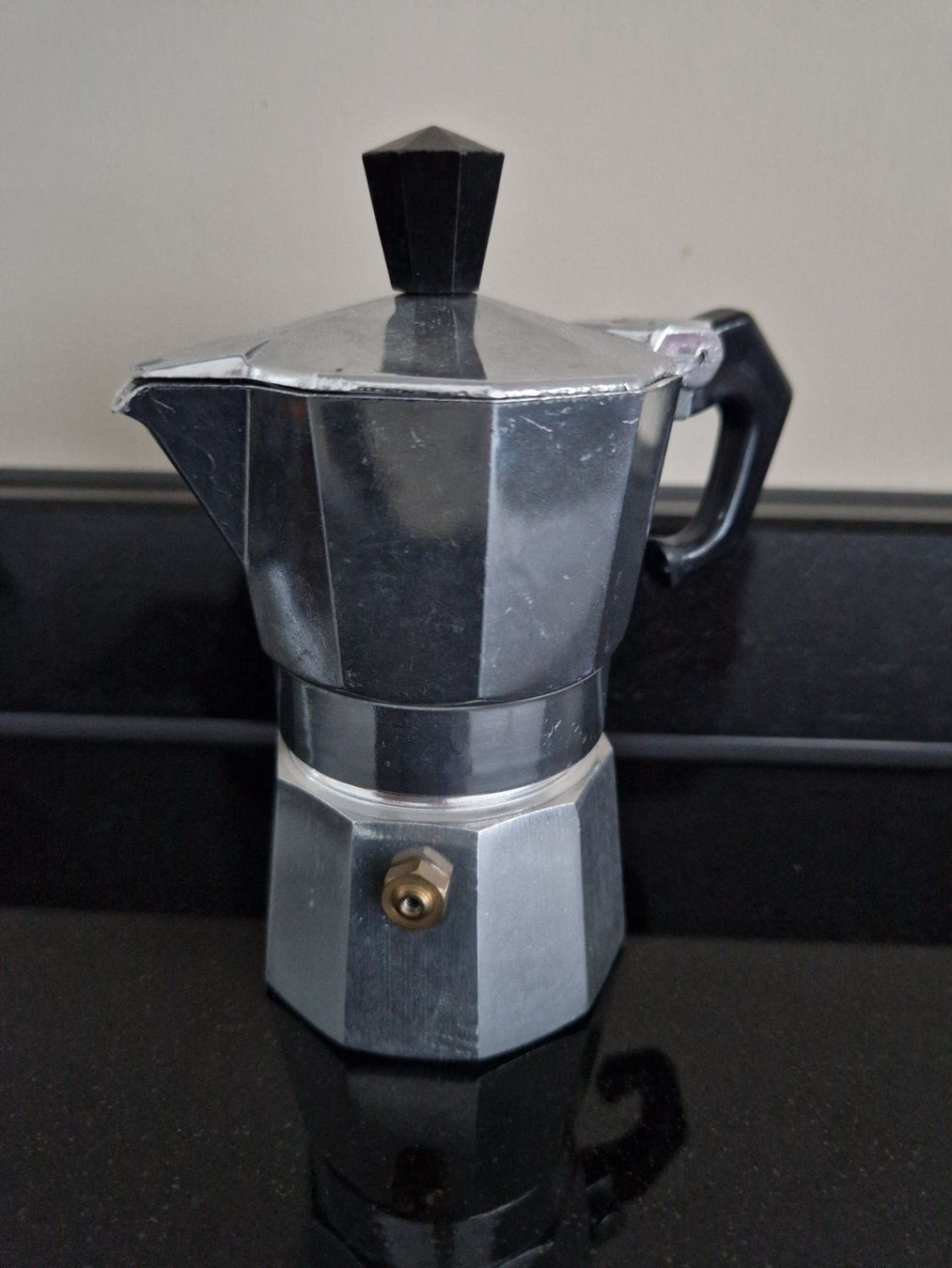Macchine per caffè & Macchine per espresso: Espressokocher – Nuovo (secondo la descrizione) da Horgen venduto da ren_65gp