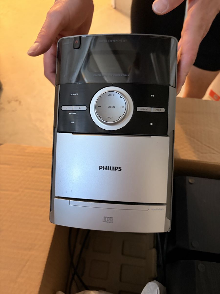 Philips Multimediaplayer & Streamer: Philips Micro Sound System mit Boxen guter Zustand – Gebraucht aus Mülchi von jas_bqy2 2
