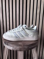 Adidas Spezial unisex, Gr. 37 1/2, cream white