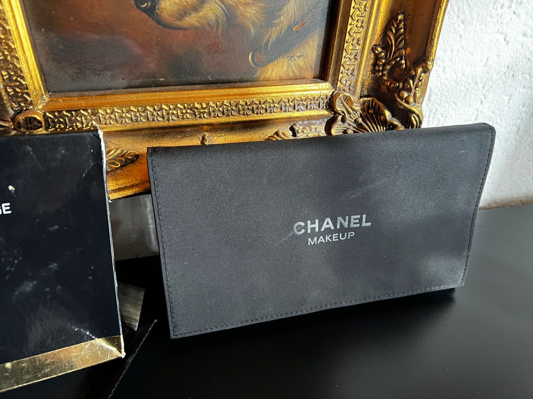 Chanel Custodie per cosmetici: CHANEL Make-up Tasche Organizer mit Box – Usato da Winterthur venduto da Dejv 1