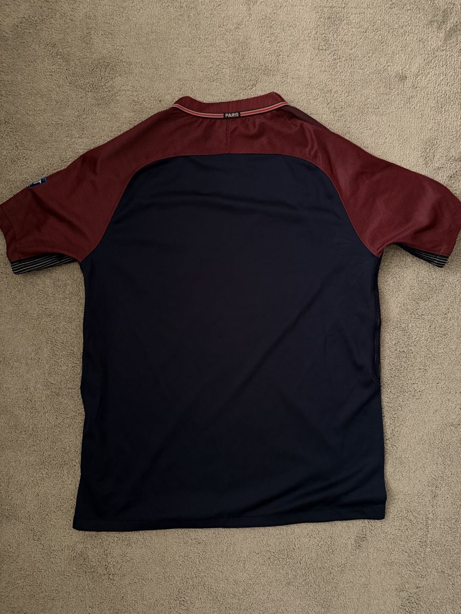Canottiere & Pantaloni: PSG Heimtrikot 17/18 – Nuovo (secondo la descrizione) da Zürich venduto da pab_7gfs 3