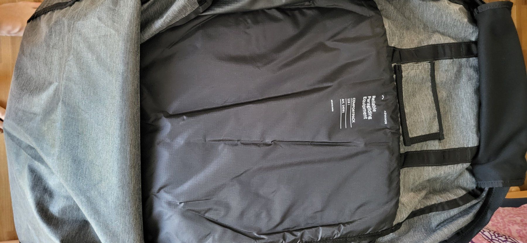 Sport dell'aria & Aquiloni: Sac Parapente Comfortpack Advance – Nuovo e nell'imballaggio originale da Villars-sur-glane venduto da Epsilonhike 2