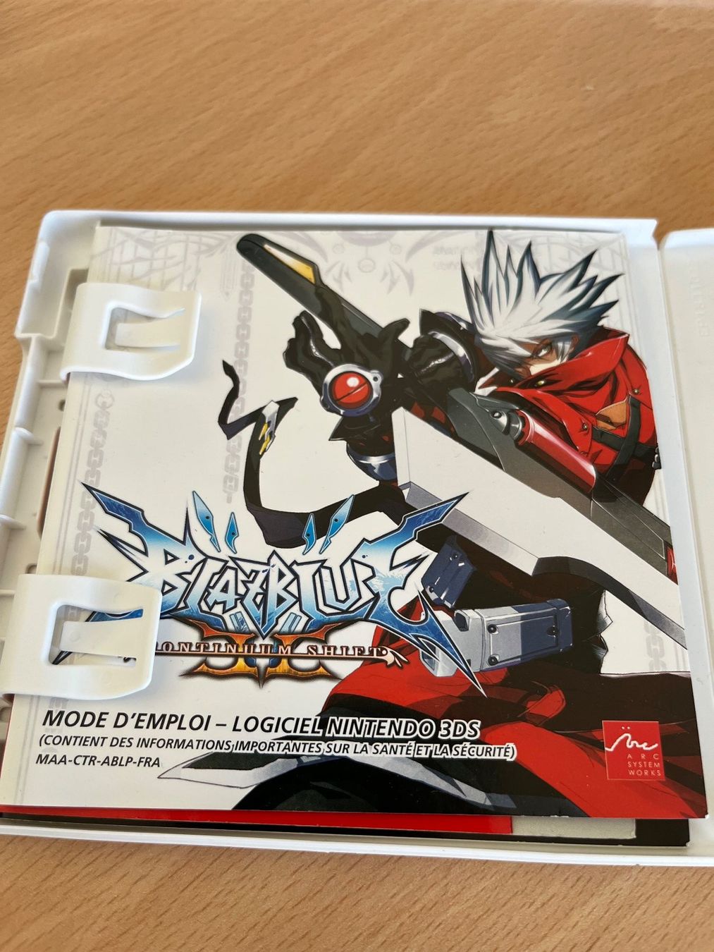 Giochi: Jeu BlazBlue Continuum Shift II Nintendo 3DS complet – Usato da Thônex venduto da DEEDLE 1