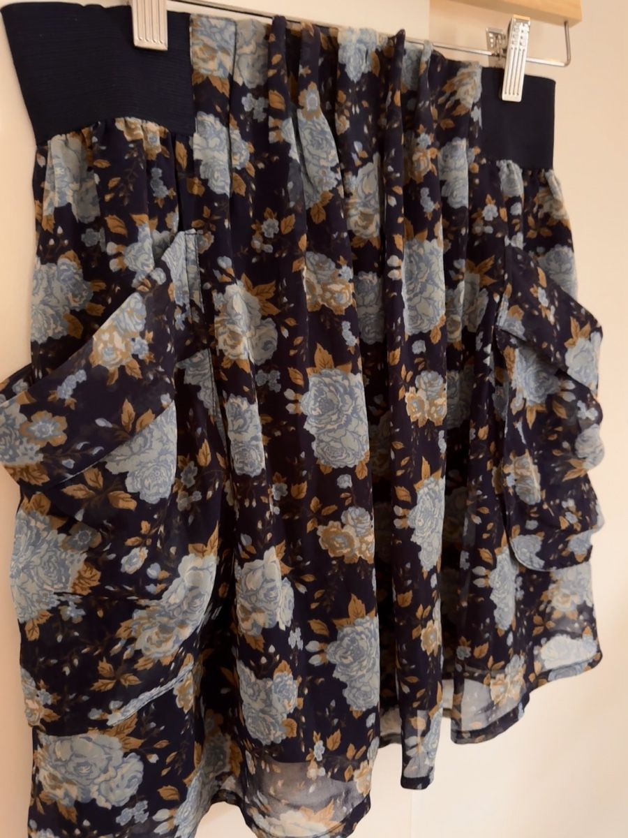 H&M Gonne: Blauer Blumen-Rock H&M S – Nuovo (secondo la descrizione) da Richterswil venduto da Manu55555 1